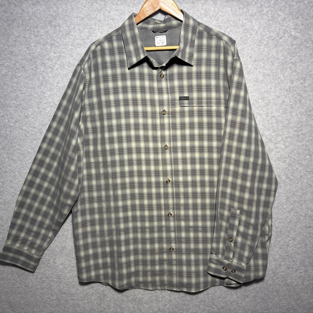 Columbia black and gray plaid button-down shirt
